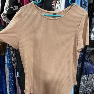 SHEIN Beige Ribbed Short Sleeve Top